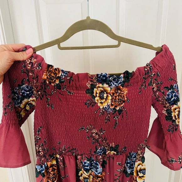 Super cute off the shoulder flowy maxi size PXL - Picture 5 of 5